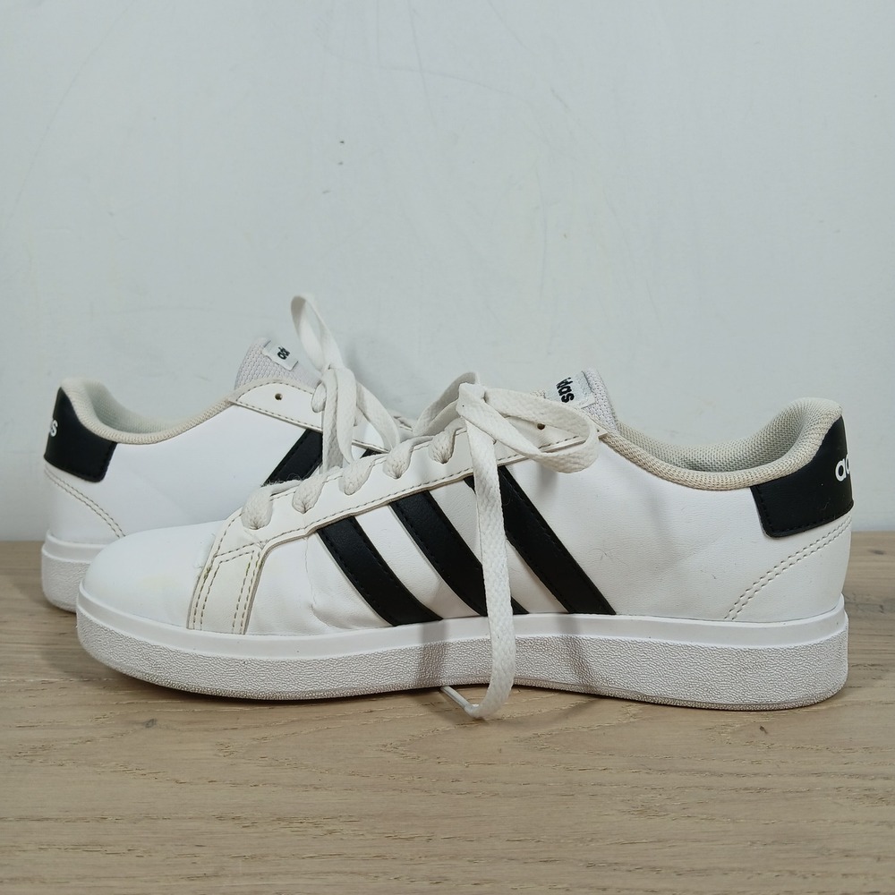 adidas White Black Classic Court Sneakers - Picture 3 of 10